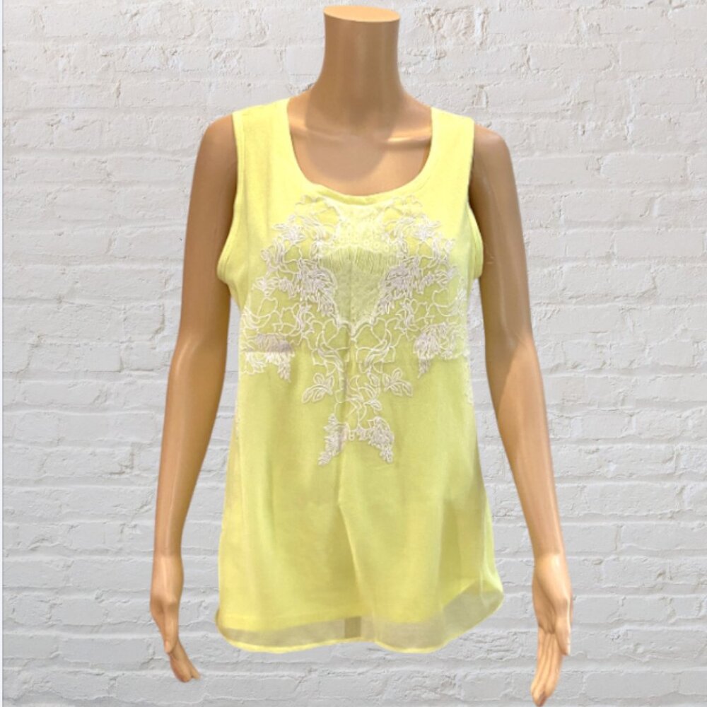 PO PORI -- Yellow Cotton T-Shirt with Embroidered Accents in White, NWT